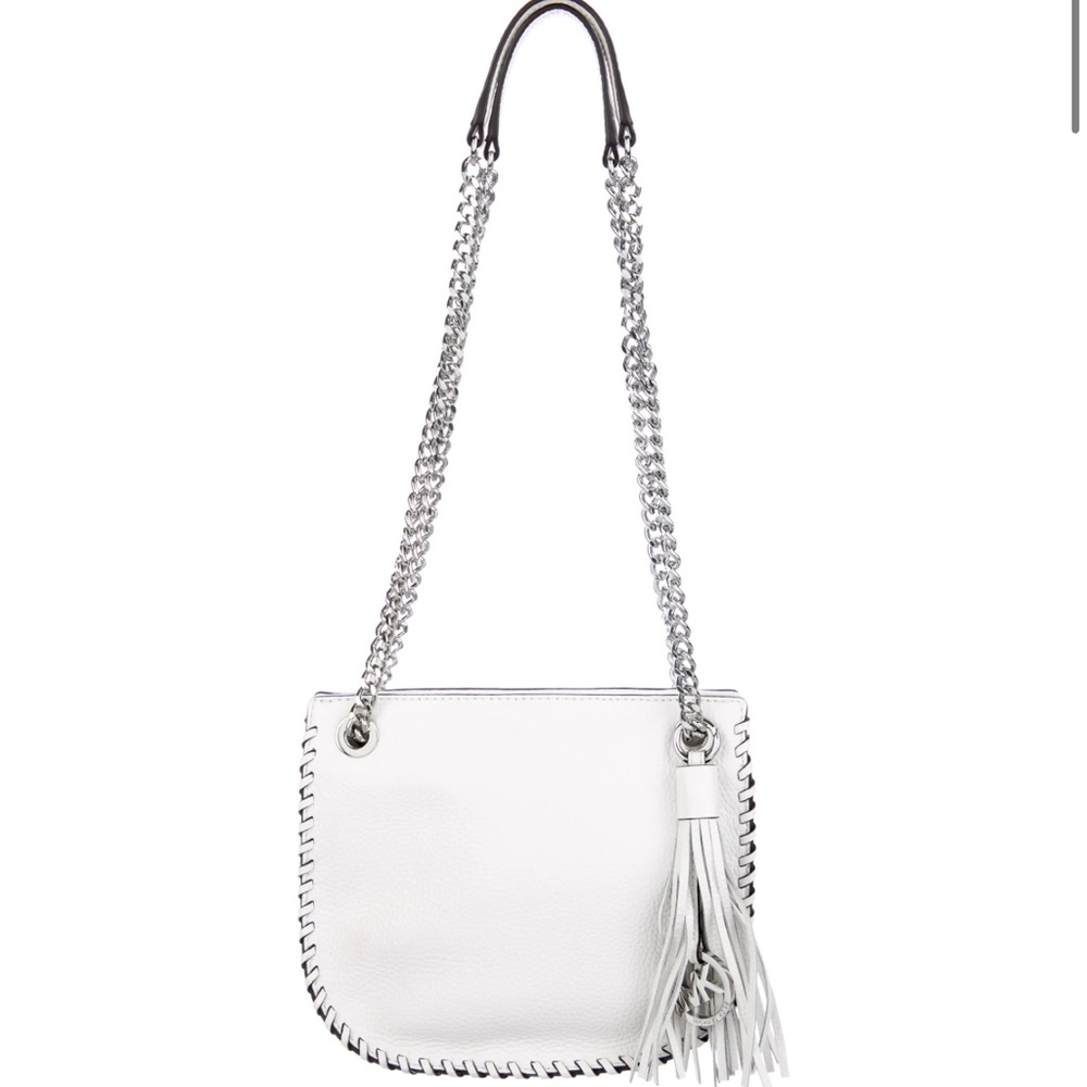 White Leather Chain-Handle Shoulder Bag with Tassel